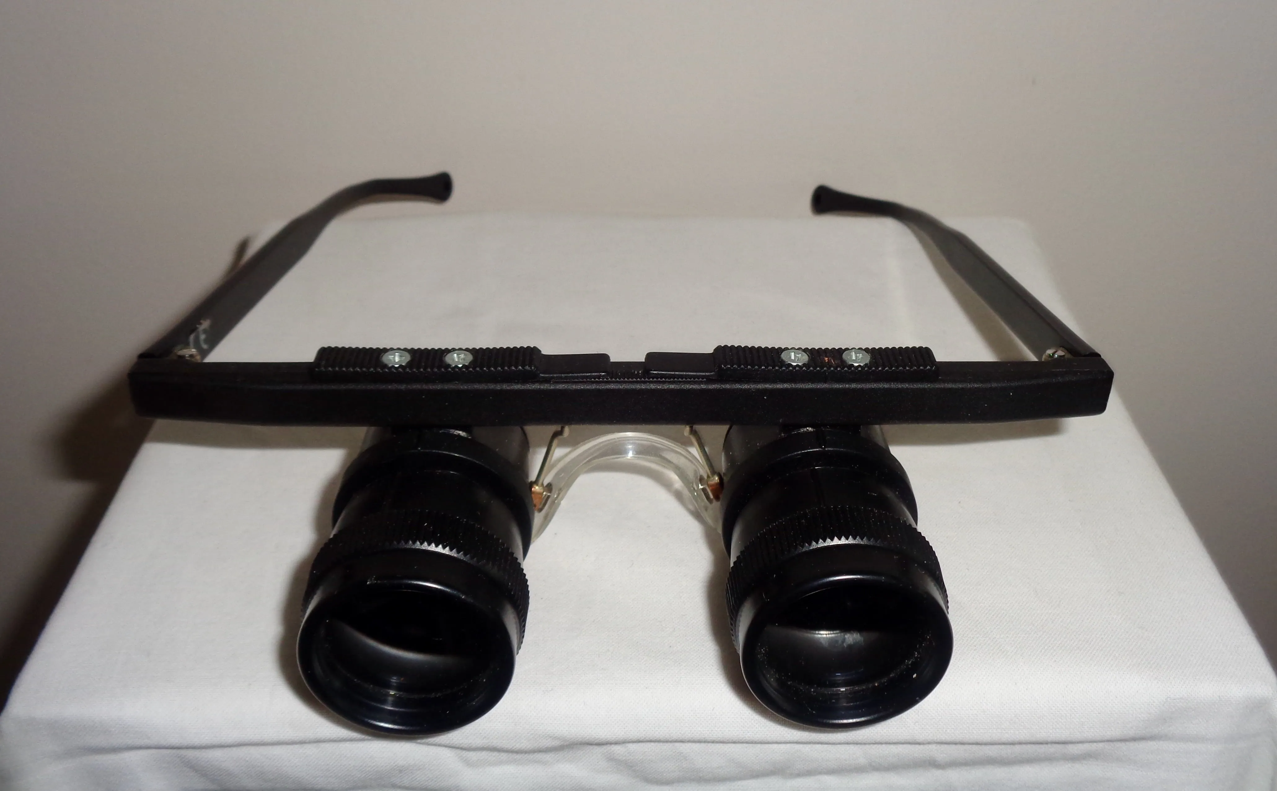 Eschenbach Tele x3 Magnification Spectacle Binoculars