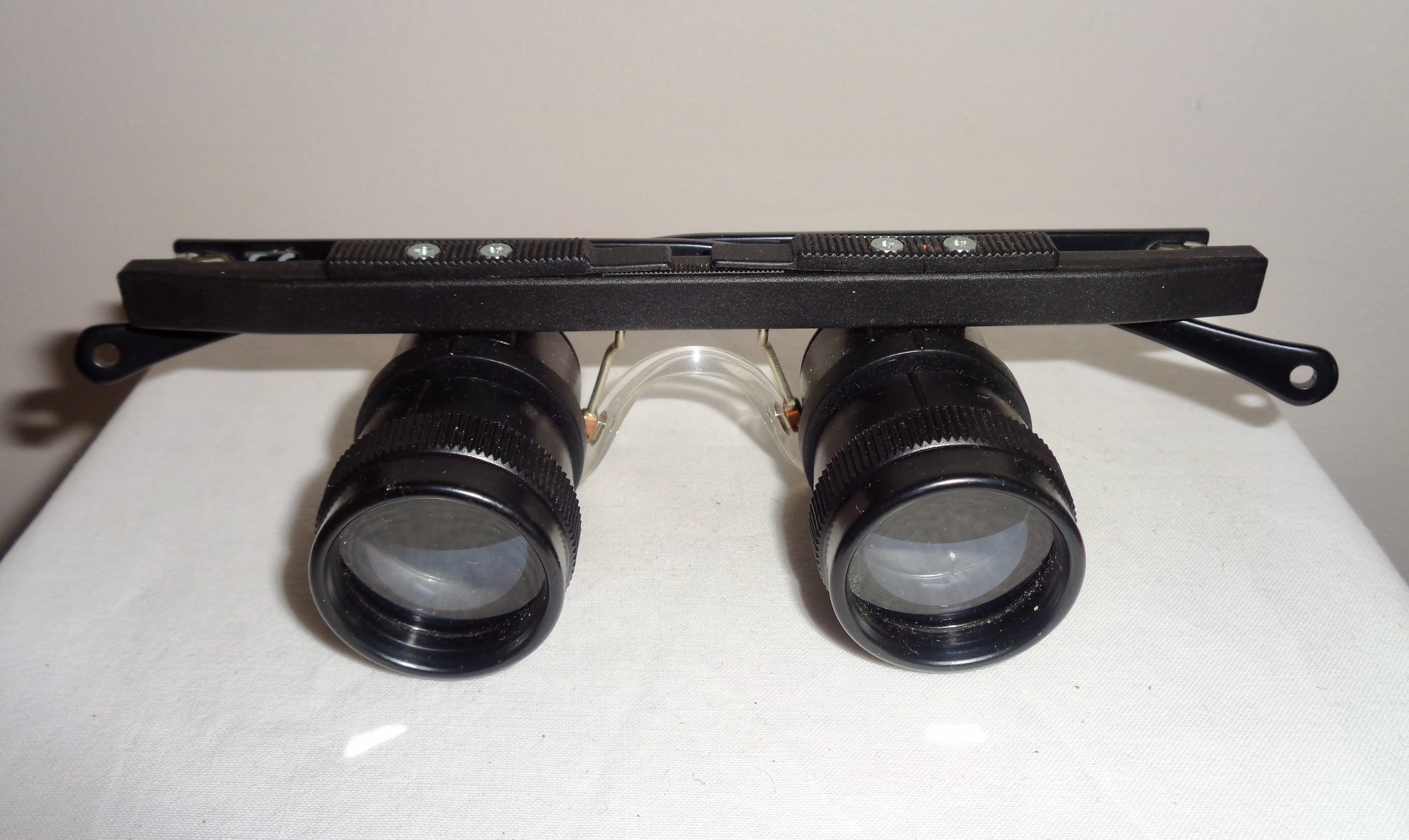 Eschenbach Tele x3 Magnification Spectacle Binoculars